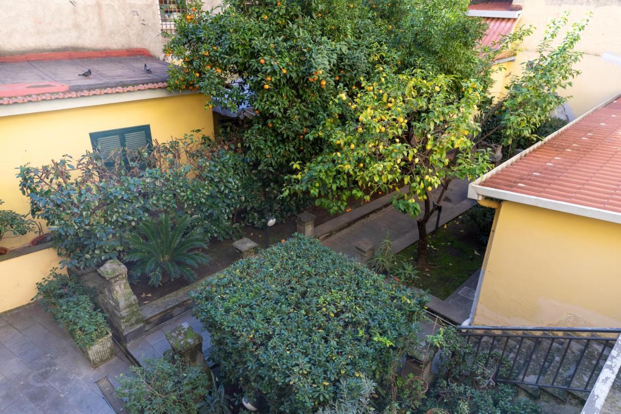 Colored House Until 7 People Above Sqplebiscito Неаполь Экстерьер фото